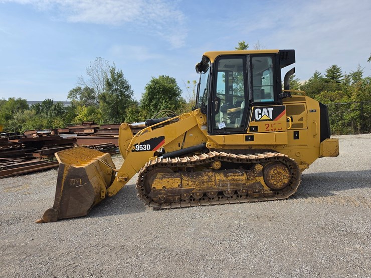 2007-caterpillar-953d-image-5