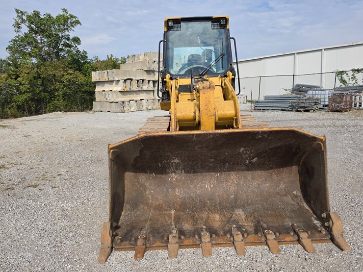 2007-caterpillar-953d-image-20