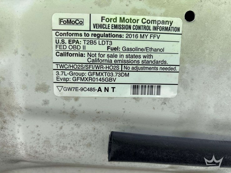 2016-ford-explorer-image-8