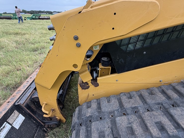 caterpillar-259d-image-27