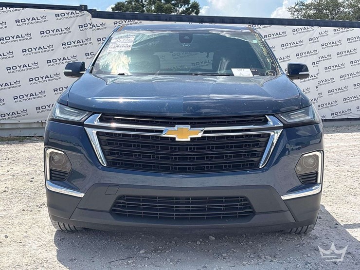 2022-chevrolet-traverse-image-25