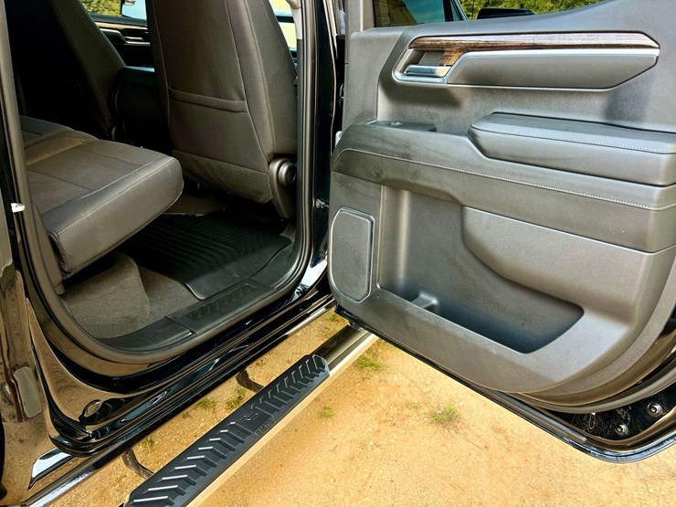 2024-gmc-sierra-1500-image-33