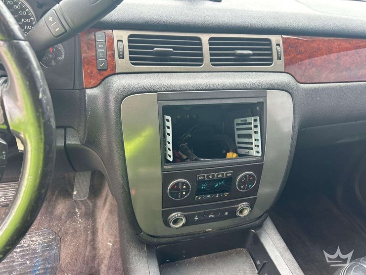 2011-gmc-yukon-image-19