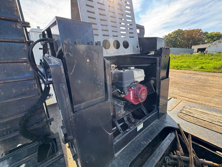 #1954-•-2016-felling-x-force-paver-special-lowboy-image-50