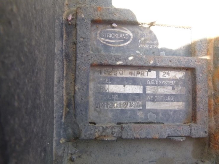 2024-takeuchi-tb257fr-image-33