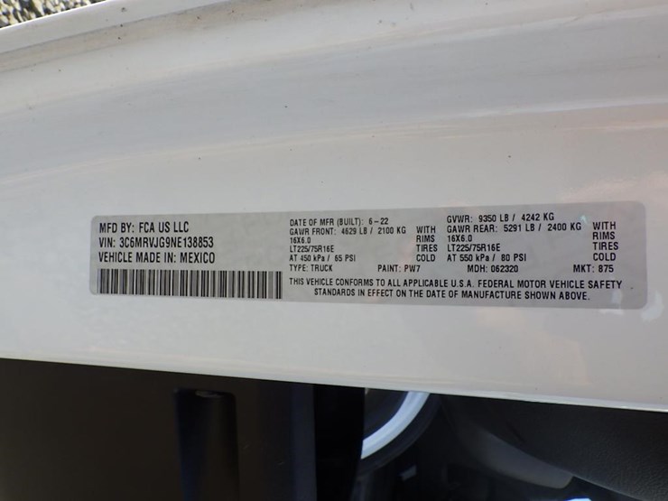 2022-dodge-3500-image-34