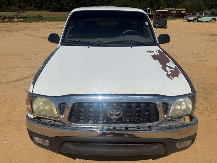 2002-toyota-tacoma-image-9