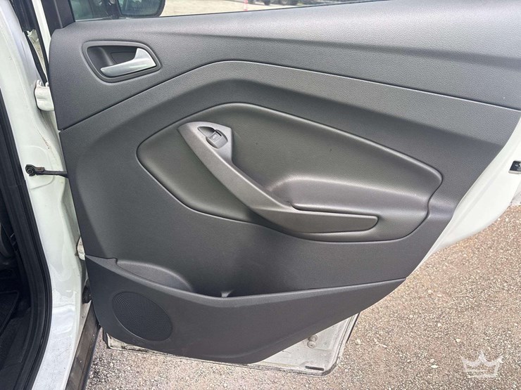 2014-ford-escape-image-22
