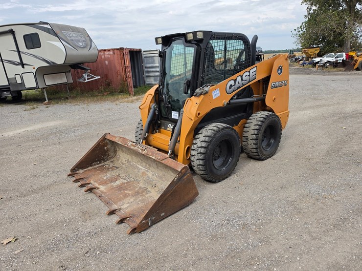 2015-case-sr175-image-4