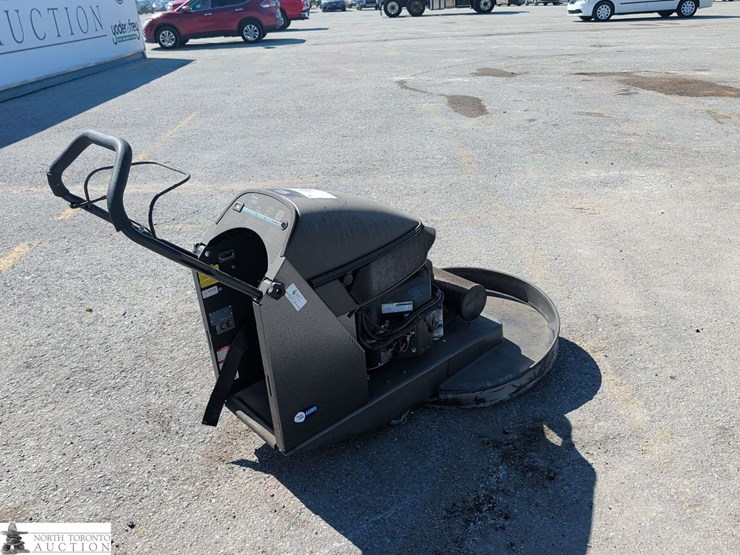 non-operable-2018-power-eclipse-440bu-floor-scrubber-image-5