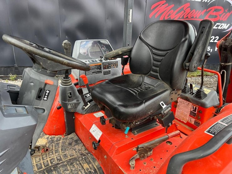 2017-kubota-l47-image-25
