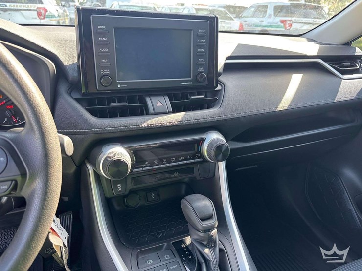 2021-toyota-rav4-image-18
