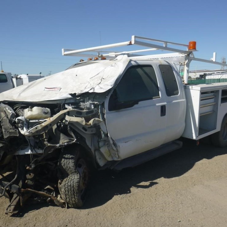 2015 FORD F350