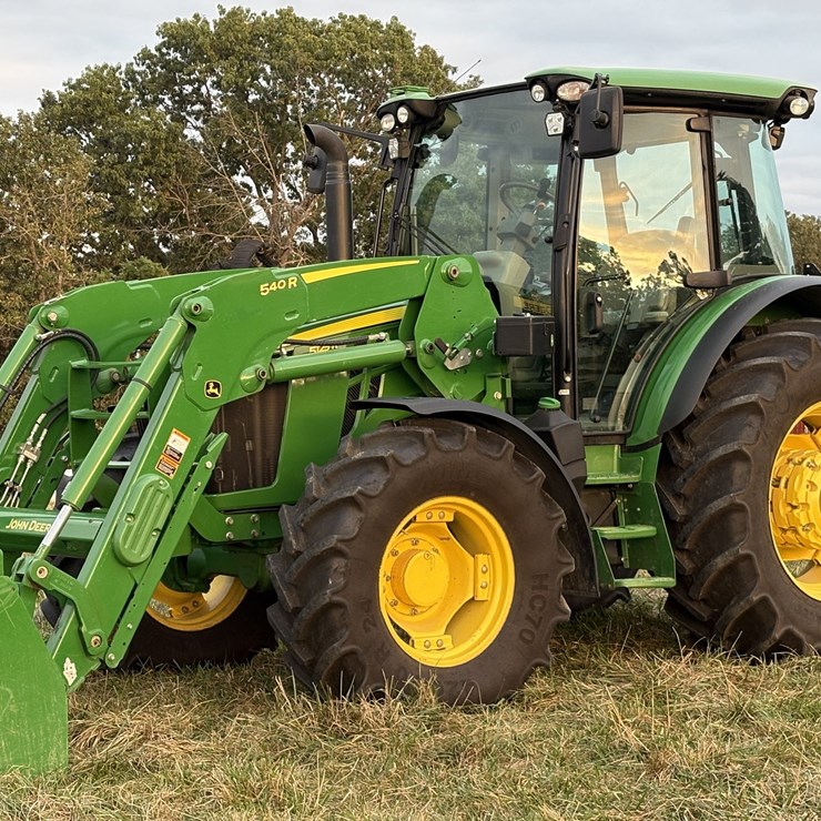 2018 JOHN DEERE 5125R