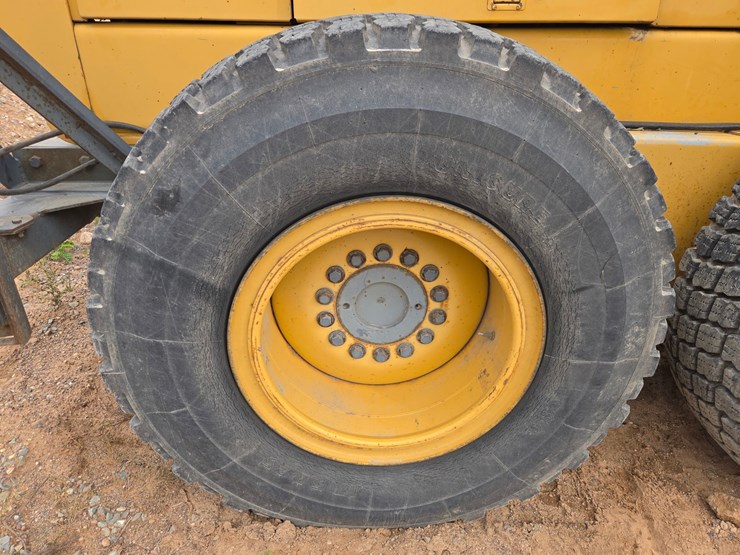 deere-772bh-image-76