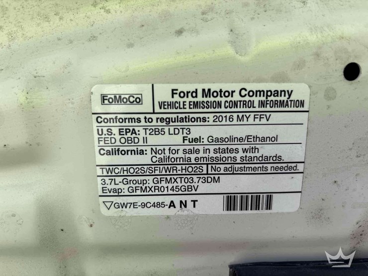 2016-ford-explorer-image-9