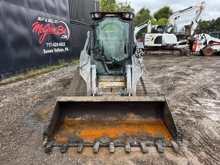 new-holland-c332-image-9