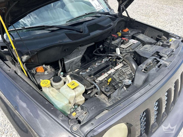 2014-jeep-patriot-image-8