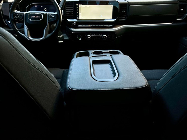 2024-gmc-sierra-1500-image-36
