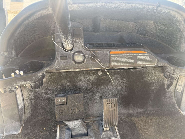 2020-club-car-ds-golf-cart-#58-image-13