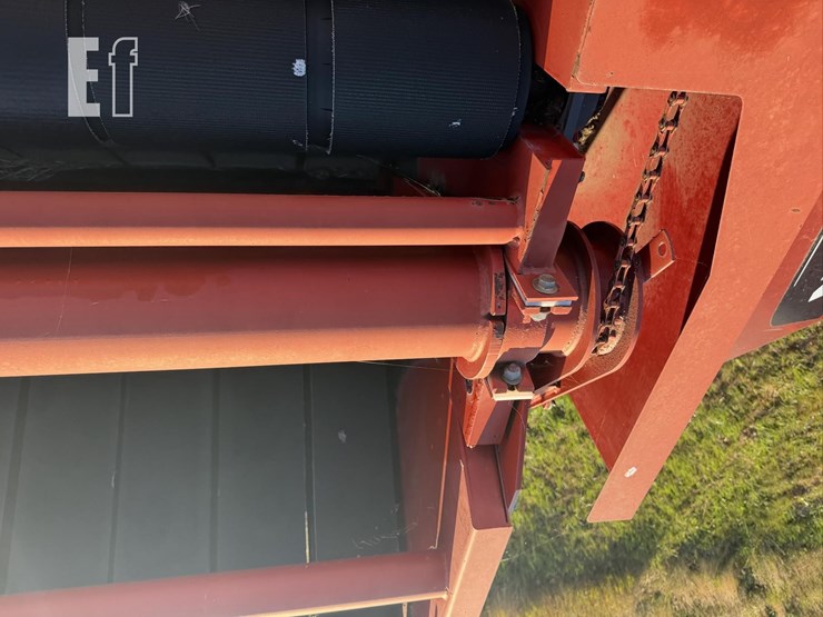 new-holland-br7090-image-76