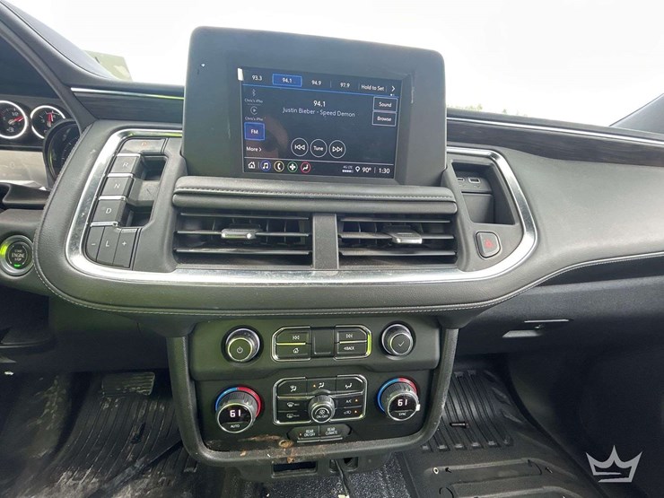 2022-chevrolet-tahoe-image-14