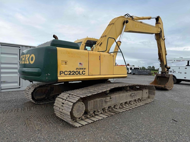 komatsu-pc220-lc-6-image-3