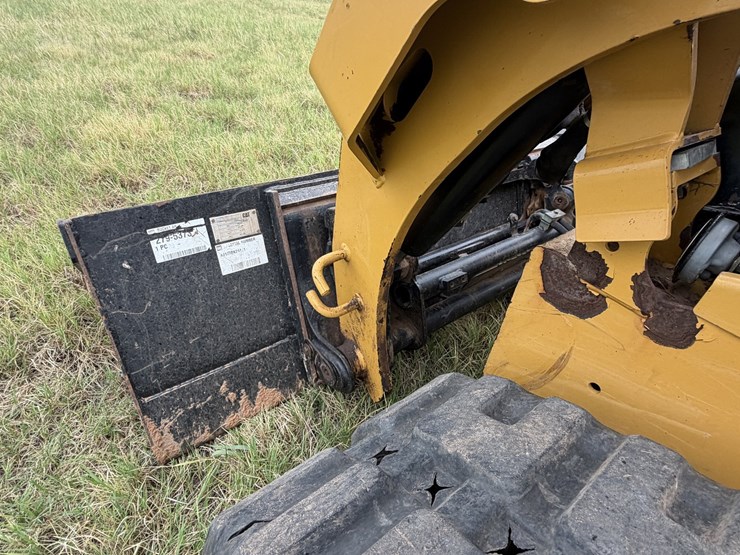 caterpillar-259d-image-29