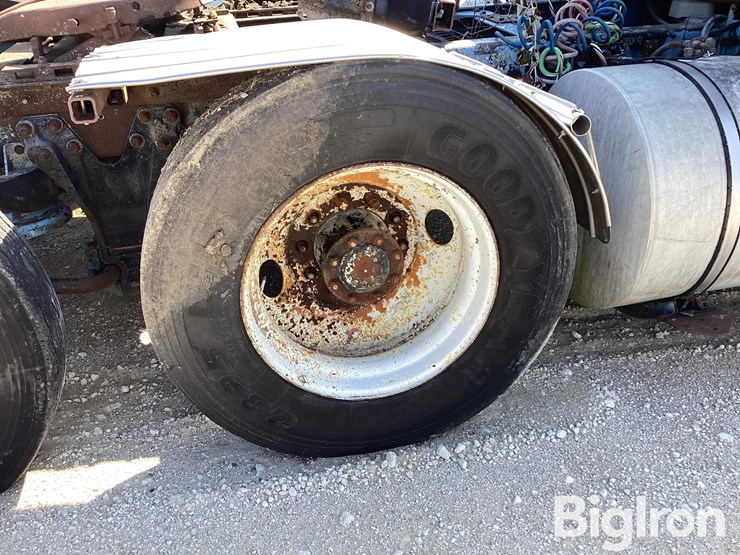 1992-kenworth-k100e-image-11