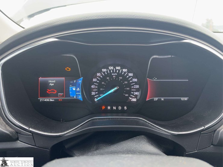 2017-ford-fusion-image-11