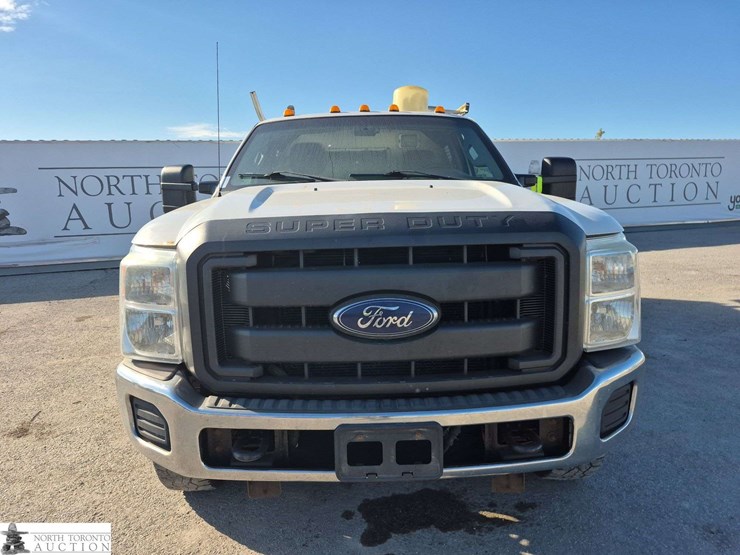 2015-ford-f250-image-2