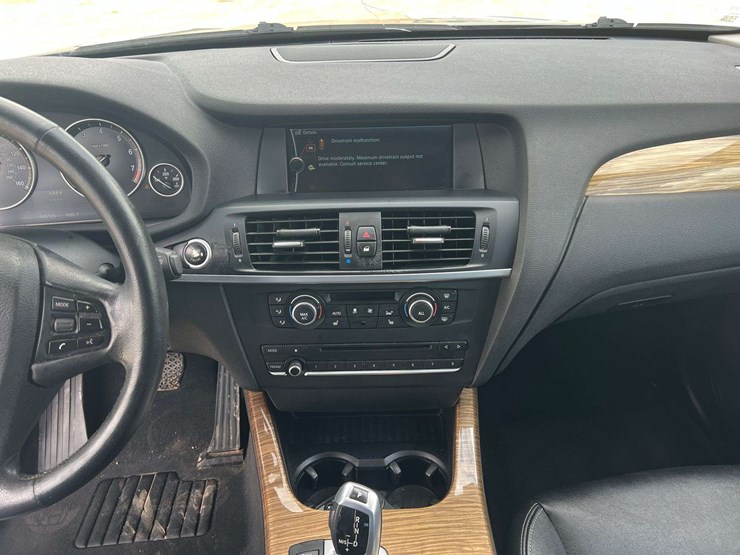 2013-bmw-x3-image-13