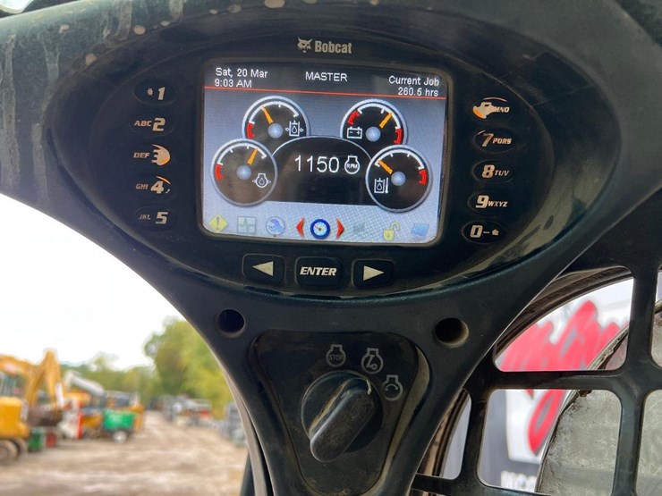 2019-bobcat-t595-image-18
