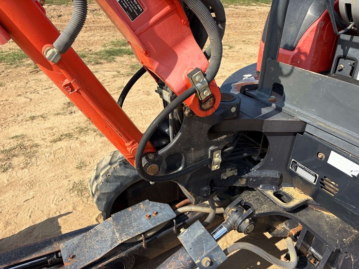 2016-kubota-kx91-3-image-18