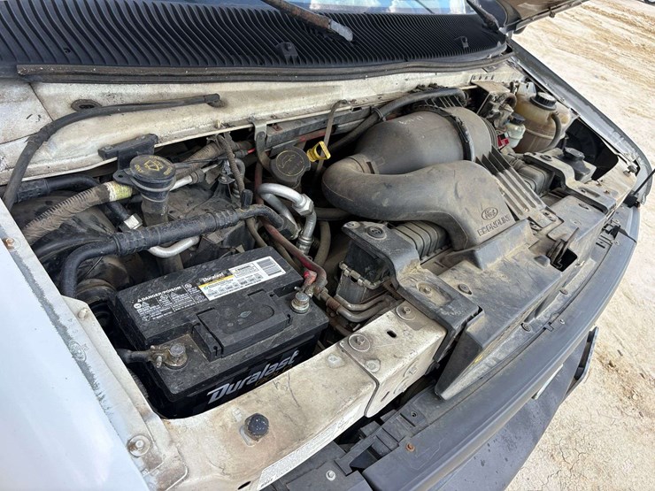 2004-ford-6-image-26
