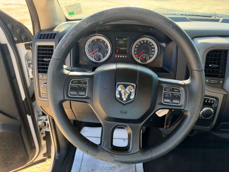 2017-dodge-1500-image-12