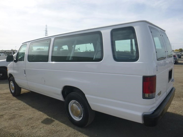2000-ford-econoline-350-image-4