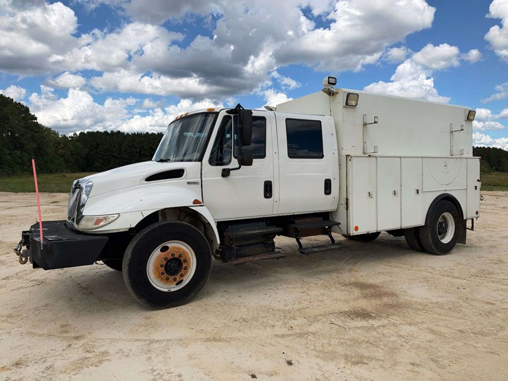2009-international-durastar-4300-image-1