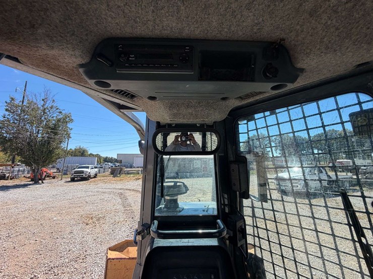 2018-deere-650k-image-47