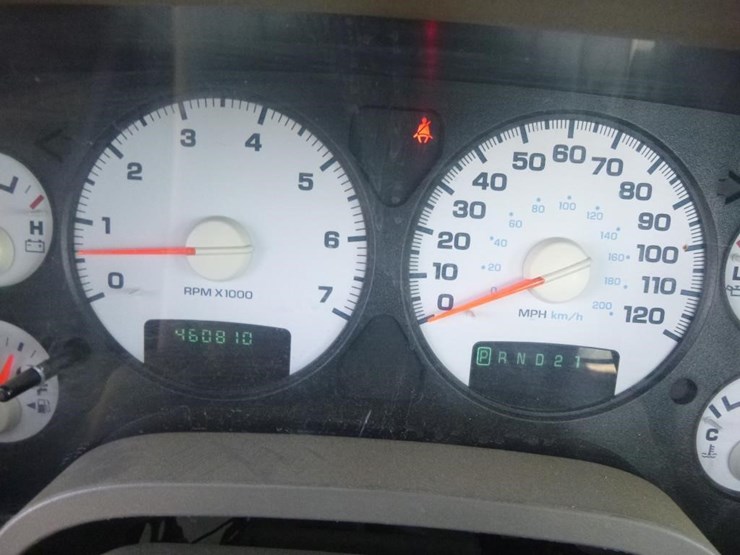 2005-dodge-ram-2500-image-30