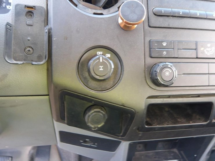 2015-ford-f250-image-21