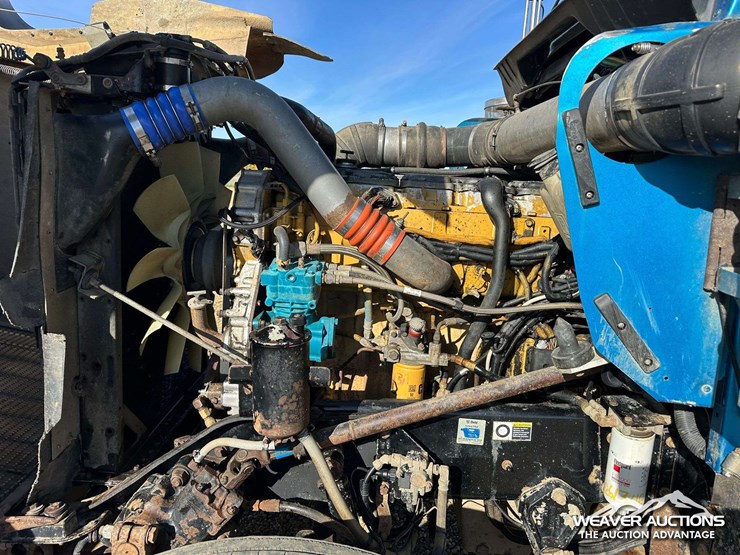 2006-kenworth-w900-image-32