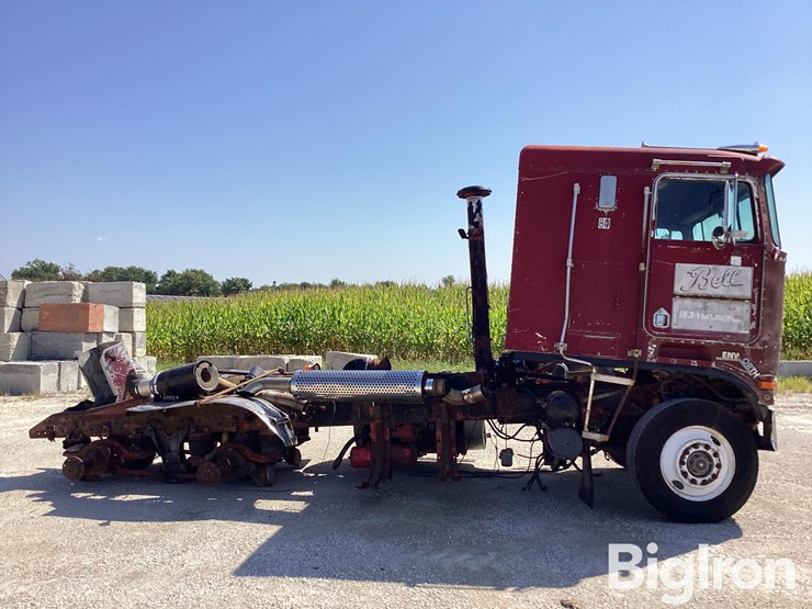 1984-kenworth-k100-image-4