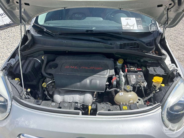 2016-fiat-500x-hatchback-image-9