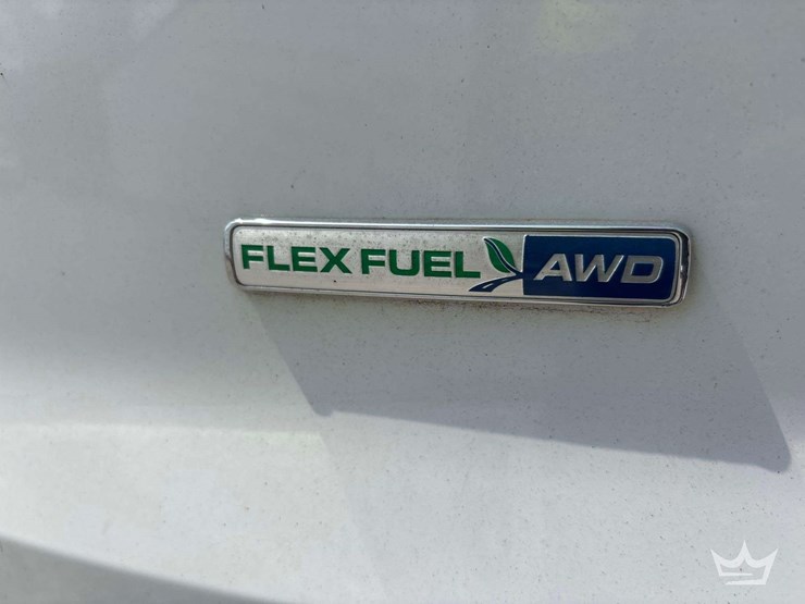 2016-ford-explorer-image-18