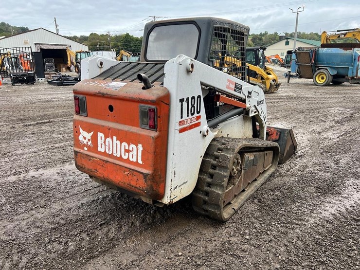 2004-bobcat-t180-image-6