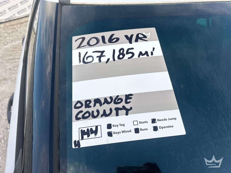 2016-ford-explorer-image-27
