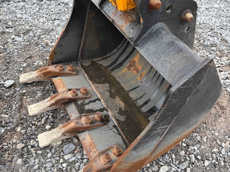 jcb-1cx-image-15