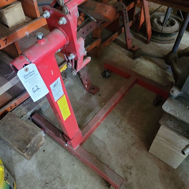 ATD Tools ATD-7210A 1000 lb Capacity Engine Stand