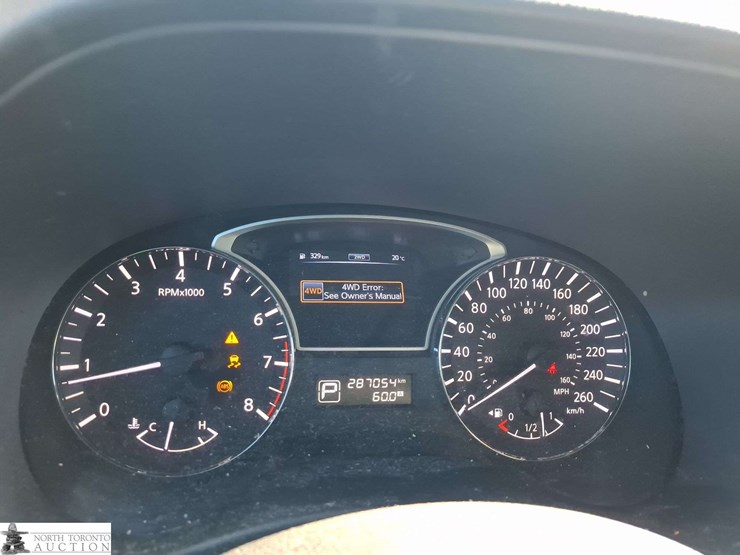 2014-nissan-pathfinder-image-11